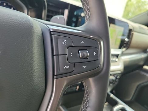 Certified 2025 Chevrolet Silverado 1500 High Country w/ High Country Premium Package AWD/4WD image 29