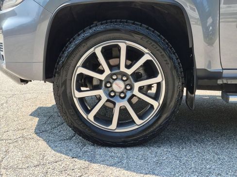 Used 2022 GMC Canyon Denali AWD/4WD image 30