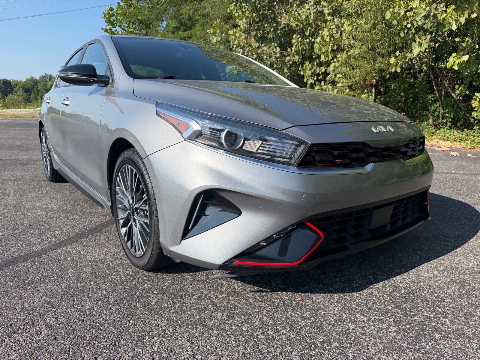 Used 2023 Kia Forte GT-Line w/ GT-Line Premium Package FWD image 3