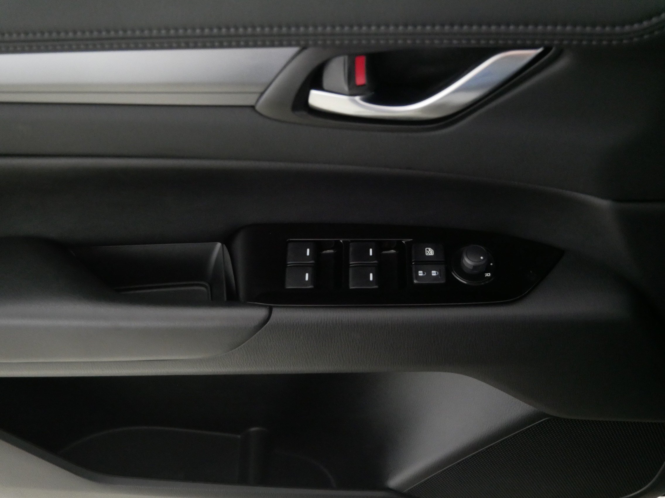 Certified 2025 MAZDA CX-5 AWD 2.5 S w/ Select Package image 19