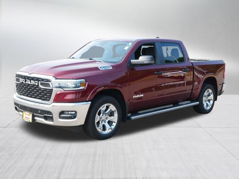 Used 2025 RAM 1500 Big Horn AWD/4WD image 3