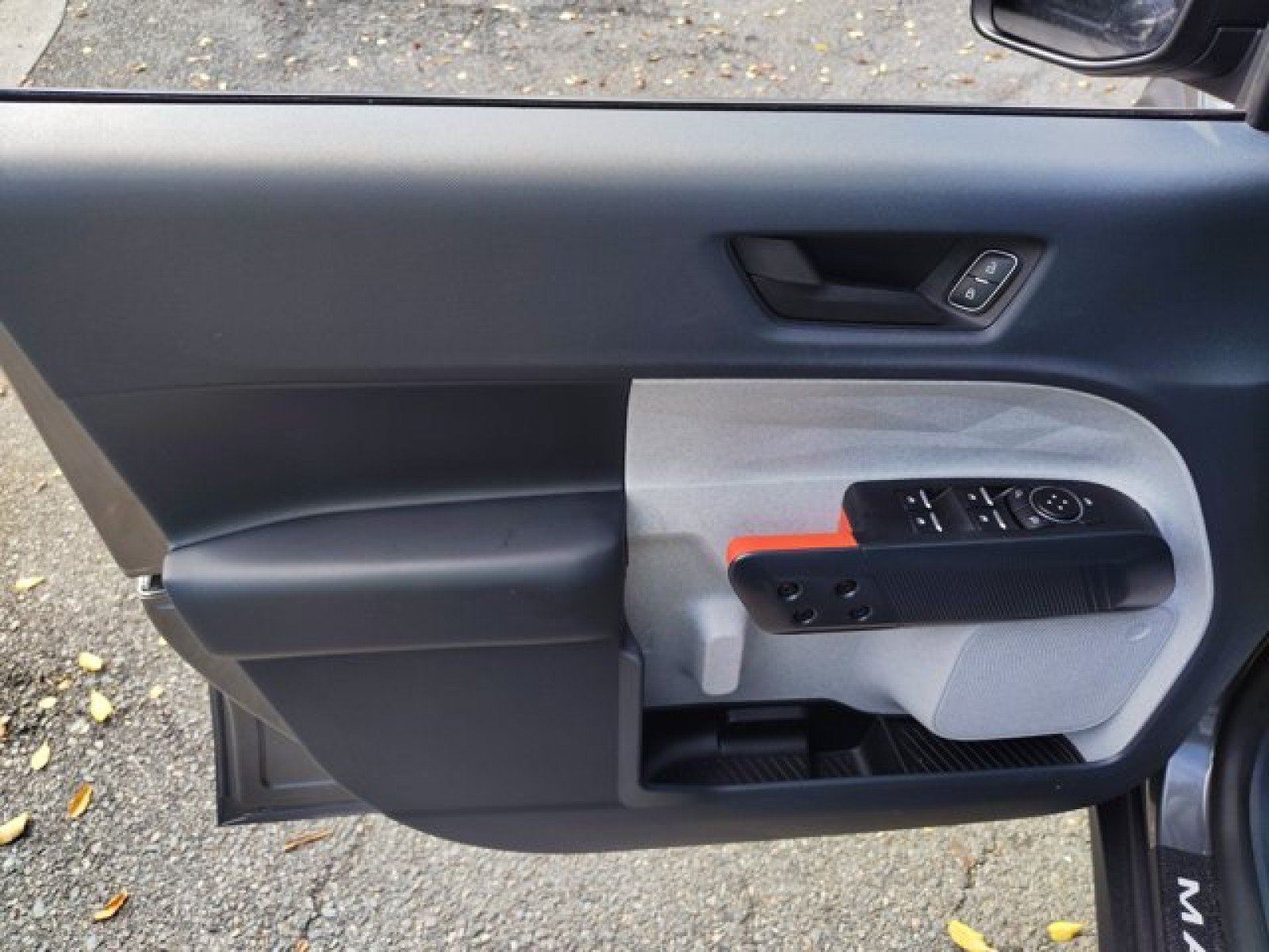 Used 2024 Ford Maverick XLT FWD image 19