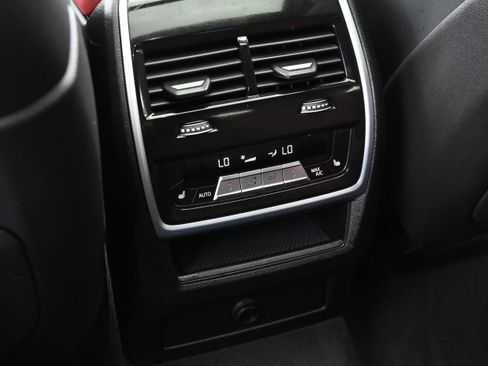 Certified 2026 BMW X6 M60i AWD/4WD image 30