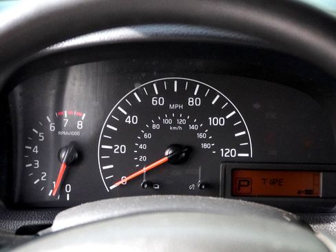 Used 2020 Nissan NV200 SV w/ Sliding Glass Door Package image 34