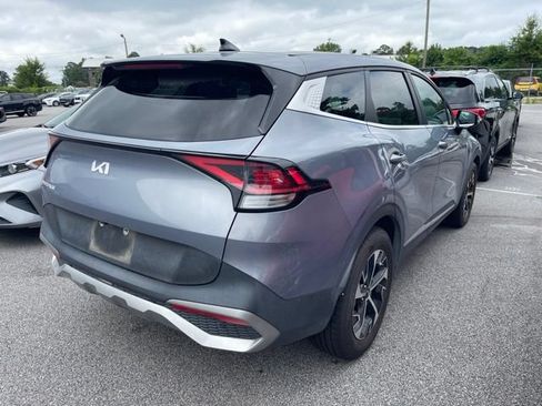 Used 2023 Kia Sportage EX FWD image 2