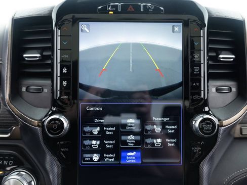Used 2019 RAM 1500 Limited AWD/4WD image 39