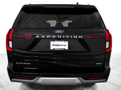 Certified 2025 Ford Expedition Max Platinum AWD/4WD image 6