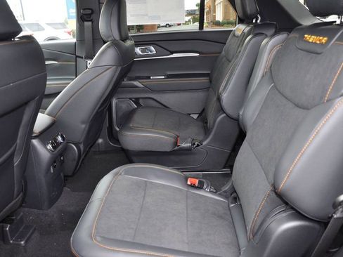 New 2026 Ford Explorer Tremor w/ Tremor Convenience Package image 11