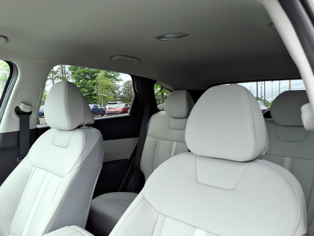 Certified 2026 Hyundai Tucson SEL Plus FWD image 16