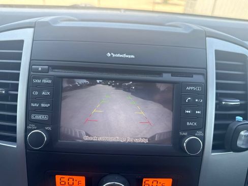 Used 2016 Nissan Frontier PRO-4X w/ Pro-4x Luxury Package AWD/4WD image 25