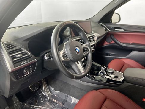 Used 2024 BMW X3 xDrive30i w/ Premium Package image 9
