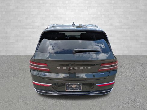 Certified 2026 Genesis GV80 2.5T Advanced image 3