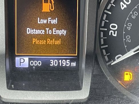 Used 2023 Toyota Tacoma TRD Sport image 38