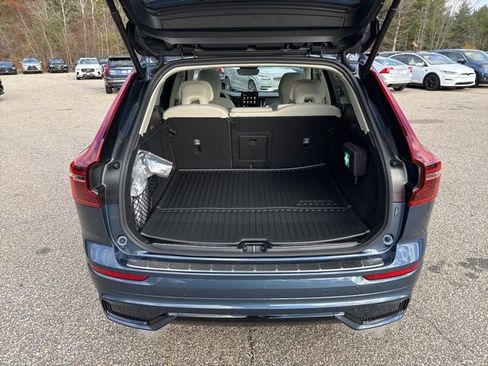 New 2026 Volvo XC60 T8 Ultra w/ Protection Package Premier image 15