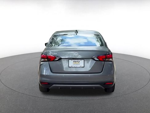 Used 2025 Nissan Versa SV FWD image 12