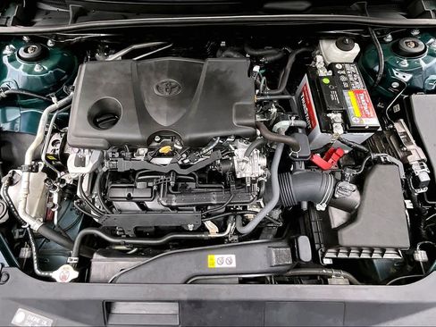 Certified 2021 Toyota Camry SE w/ Convenience Package image 62