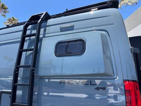 Used 2020 Mercedes-Benz Sprinter 2500 image 9