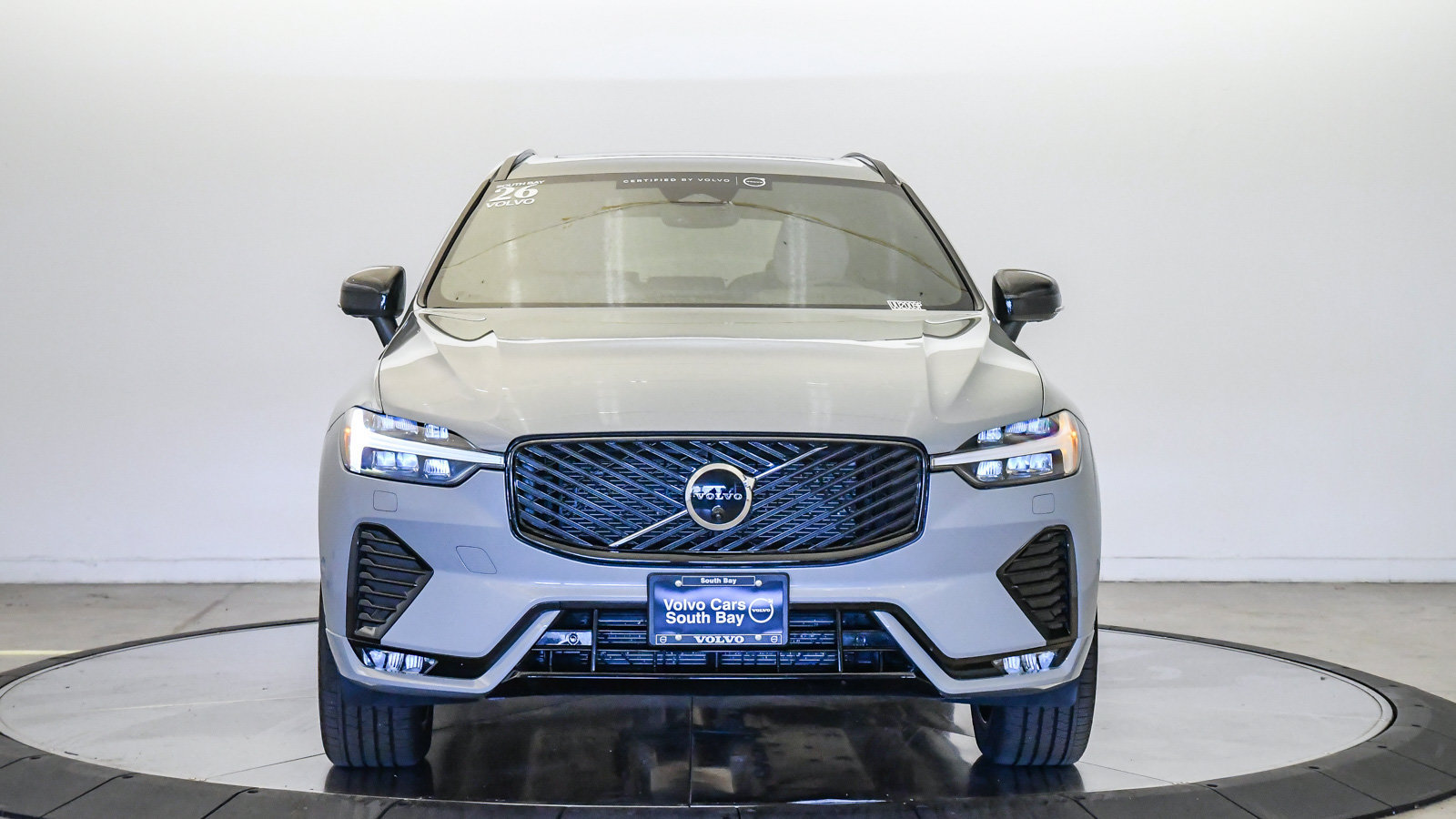 Certified 2026 Volvo XC60 B5 Plus AWD/4WD image 7