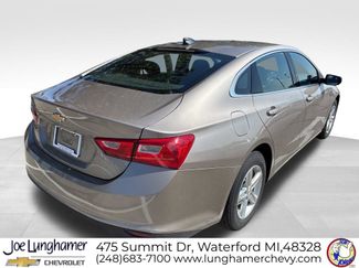 Used 2022 Chevrolet Malibu LS video 3