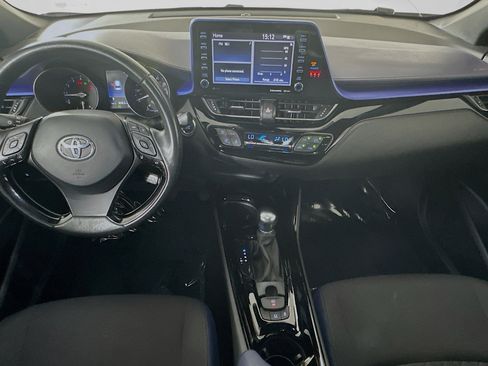 Used 2021 Toyota C-HR XLE image 27