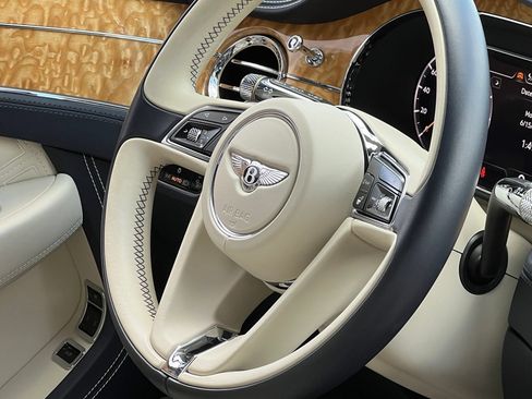 Used 2020 Bentley Continental GT w/ First Edition Specification AWD/4WD image 18