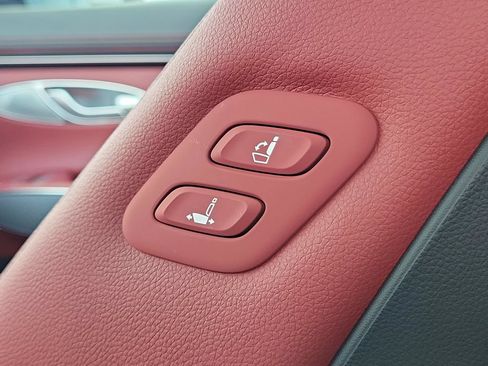 New 2026 Genesis GV70 2.5T Sport Prestige AWD/4WD image 24