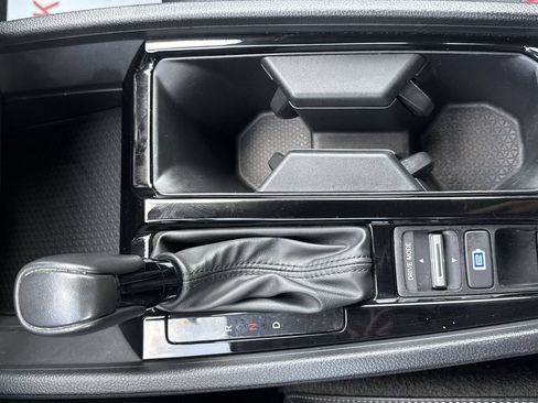 Used 2023 Honda Accord EX-L image 22