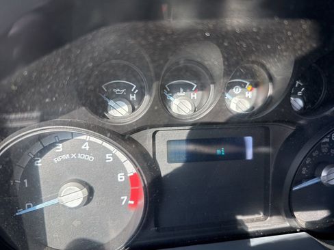 Used 2015 Ford F350 XL image 3