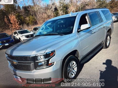 Used 2020 Chevrolet Suburban LT image 1
