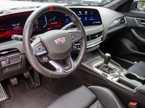 Used 2025 Cadillac CT5 V Blackwing image 11