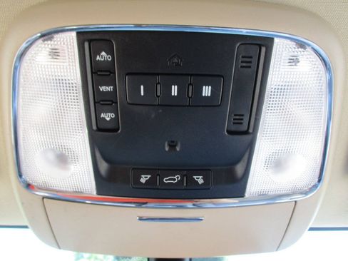 Used 2014 Jeep Grand Cherokee Limited RWD image 20