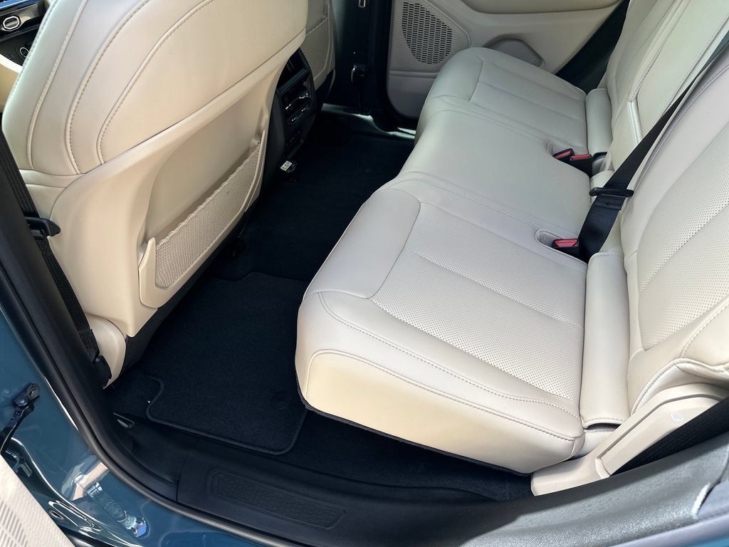 New 2026 Jeep Grand Cherokee Limited w/ Luxury Tech Group II RWD image 37