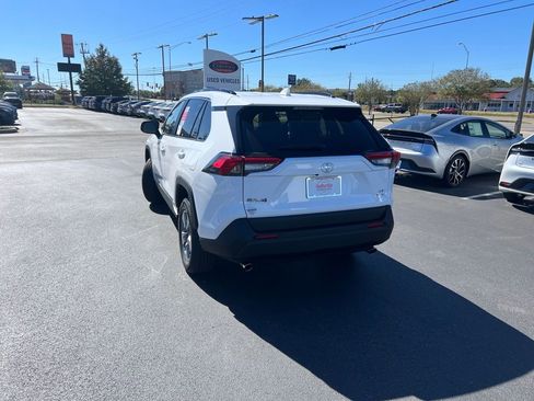 New 2025 Toyota RAV4 LE image 3
