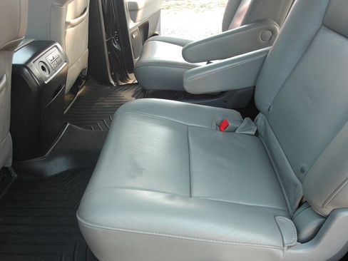 Used 2014 Toyota Sequoia Limited RWD image 31