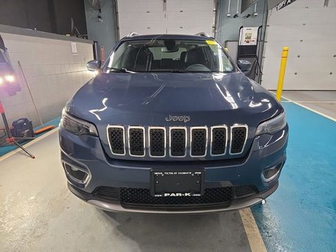 Used 2019 Jeep Cherokee Limited image 15