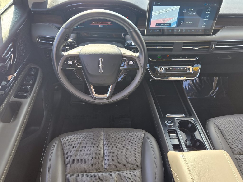Used 2024 Lincoln Corsair Grand Touring AWD/4WD image 8