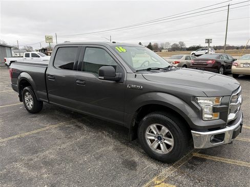 Used 2016 Ford F150 XLT w/ Equipment Group 301A Mid image 3