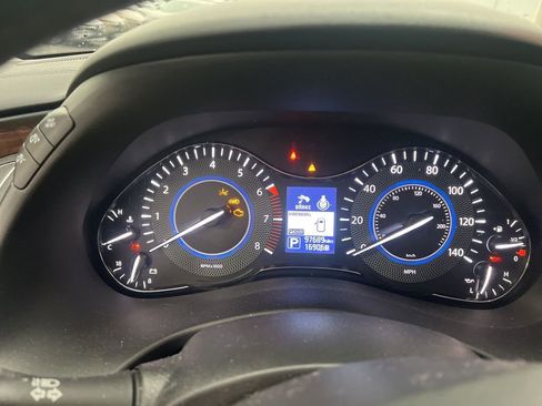 Used 2019 INFINITI QX80 Limited image 2
