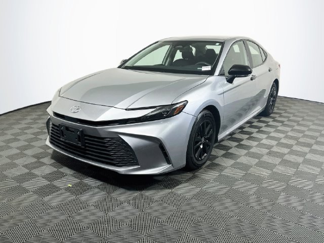 Certified 2025 Toyota Camry LE FWD image 4