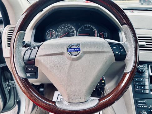 Used 2003 Volvo XC90 T6 image 15