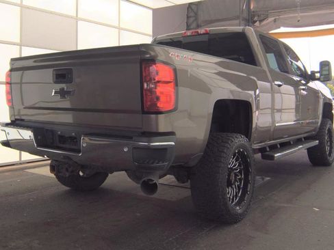 Used 2015 Chevrolet Silverado 2500 LTZ w/ Duramax Plus Package AWD/4WD image 4