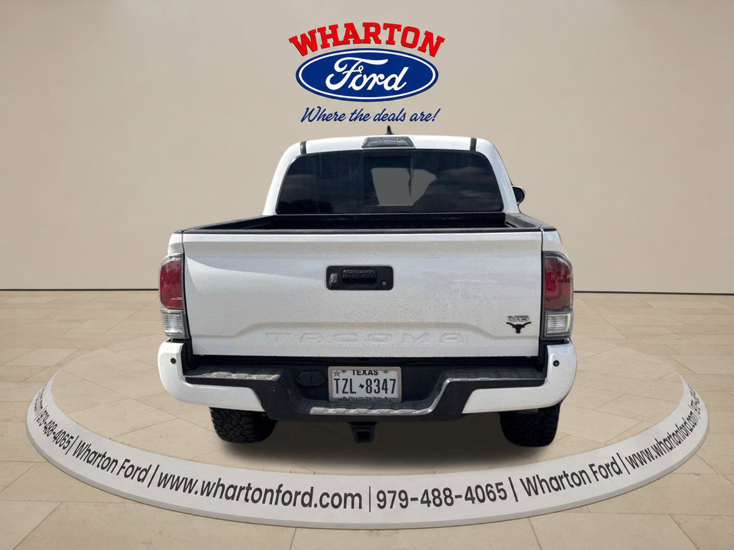 Used 2023 Toyota Tacoma TRD Off-Road w/ Technology Package AWD/4WD image 6