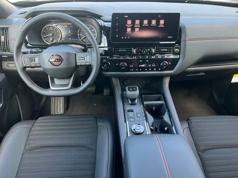 New 2026 Nissan Pathfinder Rock Creek AWD/4WD image 3