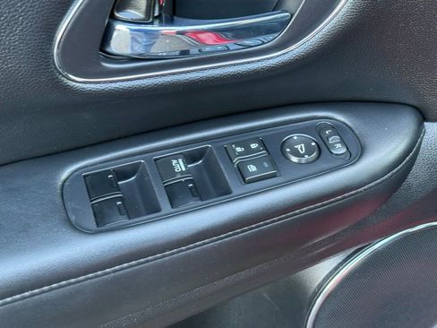 Used 2018 Honda HR-V EX-L image 14