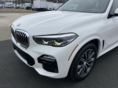 Used 2019 BMW X5 xDrive40i w/ M Sport Package image 11