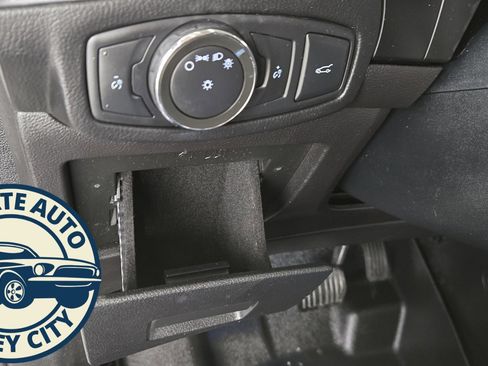 Used 2015 Ford Edge Titanium image 30