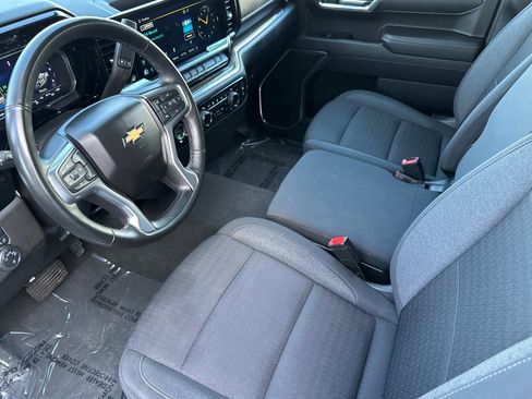 Used 2024 Chevrolet Silverado 1500 LT w/ Protection Package image 9