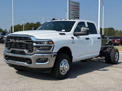 New 2027 RAM 3500 Tradesman w/ Chrome Appearance Group A