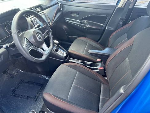 Used 2022 Nissan Versa SR w/ Trunk Package FWD image 7