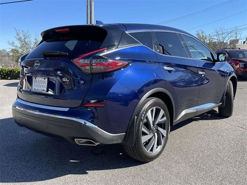 Used 2024 Nissan Murano SL image 3